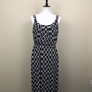 Black and white maxi dress size medium